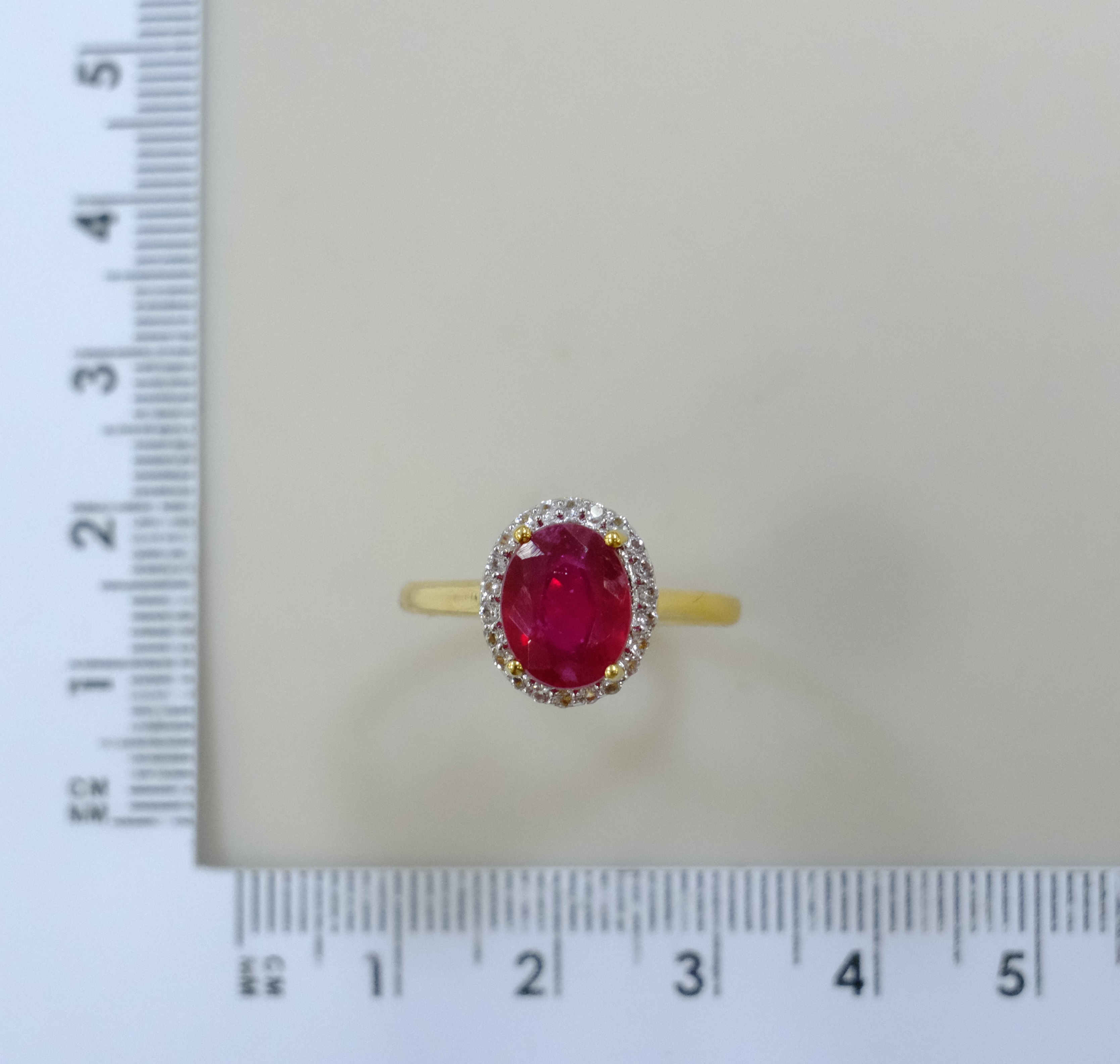 Серебряное кольцо с рубином